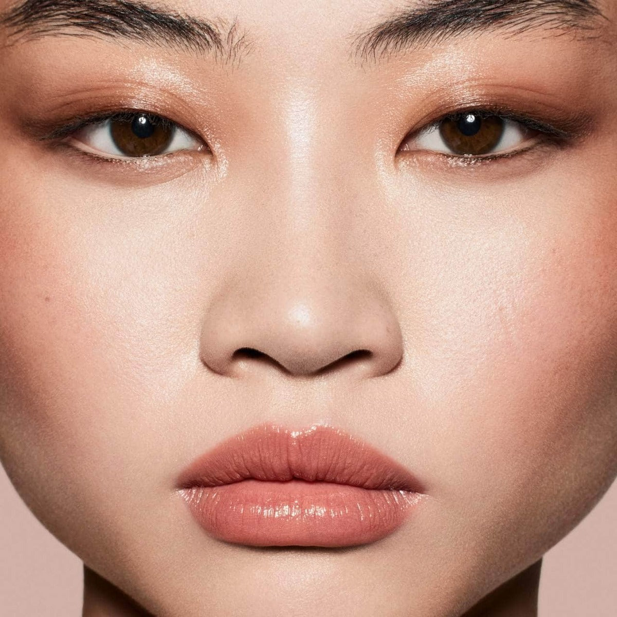 【追跡可能海外メール便】Fenty Beauty フェンティビューティー Gloss Bomb Stix High-Shine Gloss Stick (Fenty Glow - rose tan) 0.12oz 3.6g グロスボム スティックス ハイシャイン グロススティック フェンティグロウ