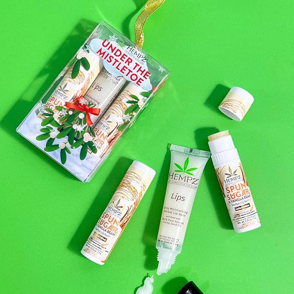 【追跡可能海外メール便】Hempz Holiday Lip Balm Trio Gift Set,Under the Mistletoe ヘンプ ホリデー リップ バーム トリオ ギフトセット リップバーム 唇 保湿