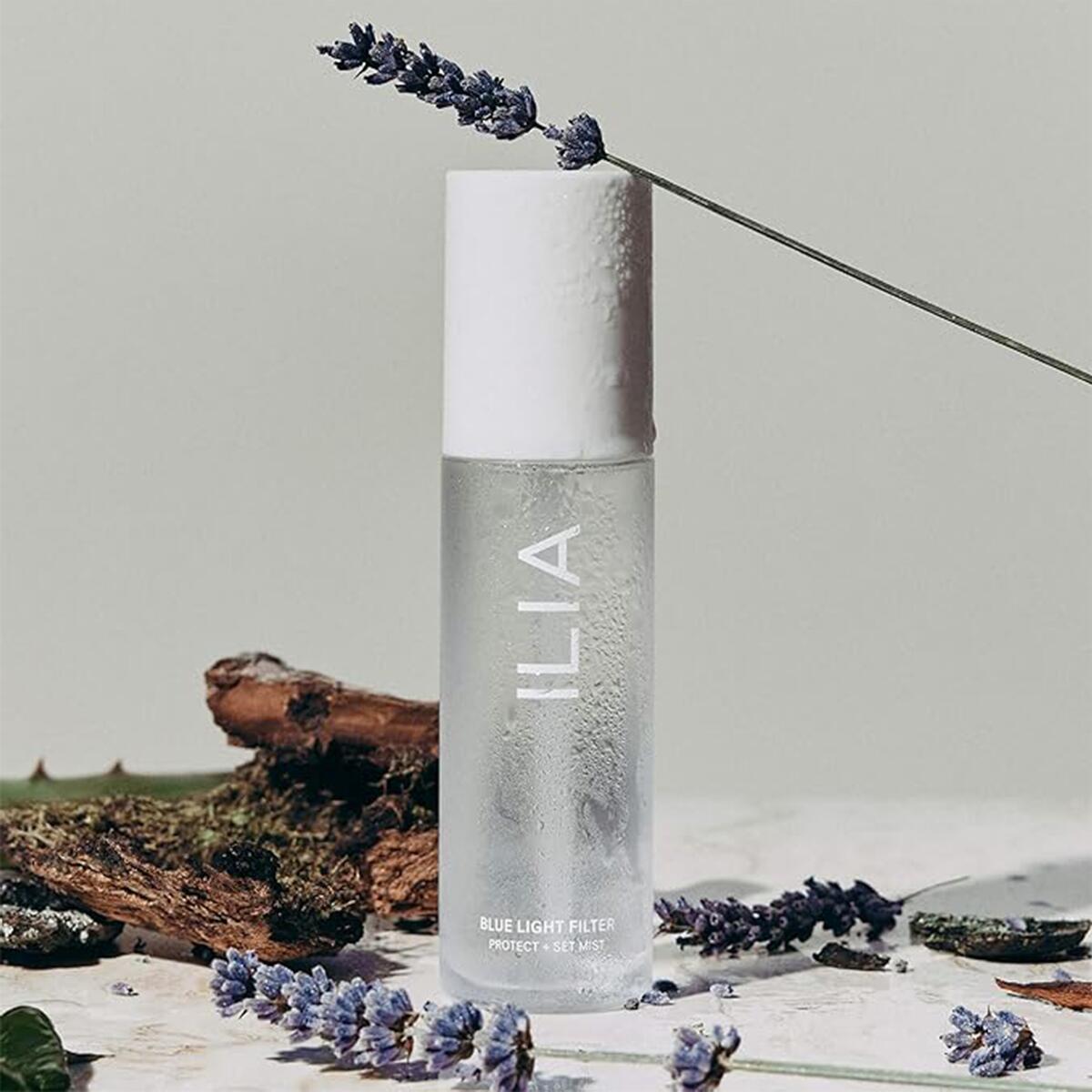 【追跡可能海外メール便】 イリア ブルーライトミスト 14ml ILIA Blue Light Face Mist 14ml 保湿 ミスト メイク崩れ防止 うるおい