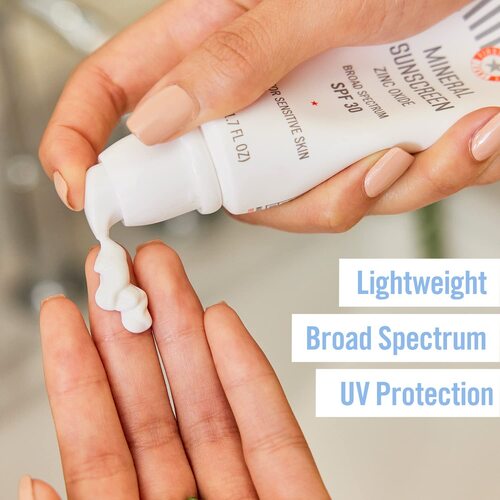 【エクスプレス便】ファーストエイド ビューティー ミネラルサンスクリーン First Aid Beauty Mineral Sunscreen Zinc Oxide, Broad Spectrum, SPF 30 Sun Protection with no White Cast 1.7oz 日焼け止め 日焼け対策 SPF30 敏感肌用