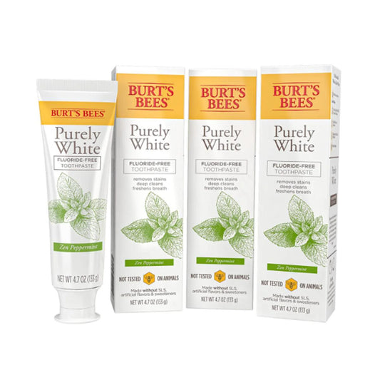 【エクスプレス便】【お得な3本セット】 バーツビーズ ナチュラルフレーバー 歯磨き粉 4.7oz(133g)×3本入り Burt’s Bees Toothpaste, Natural Flavor, Fluoride-Free, Purely White, Zen Peppermint, 4.7 oz, Pack of 3 ホワイトニング 海外直送