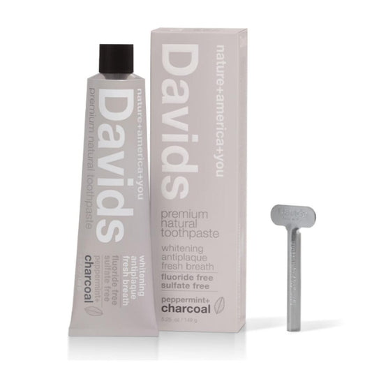 【追跡可能海外メール便】 Davids Natural Toothpaste チャコール 149g  歯磨き粉 ホワイトニング フッ素無添加 チャコール味