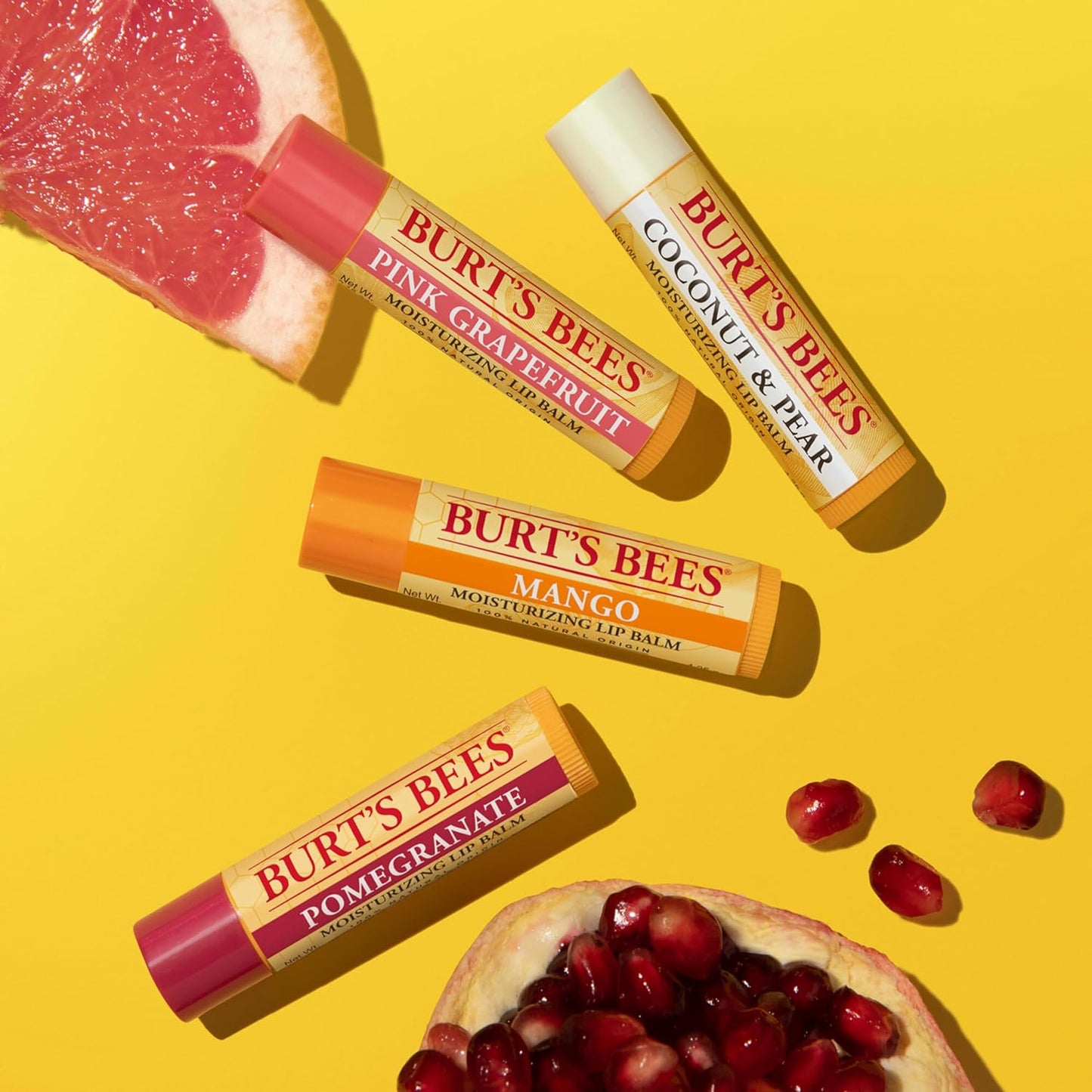 【追跡可能海外メール便】Burt's Bees 100% Natural Moisturizing Lip Balm 0.15 oz. pack of 4 (Superfruit) バーツビーズ リップバーム 4本セット(スーパーフルーツ) 4.25g×4本