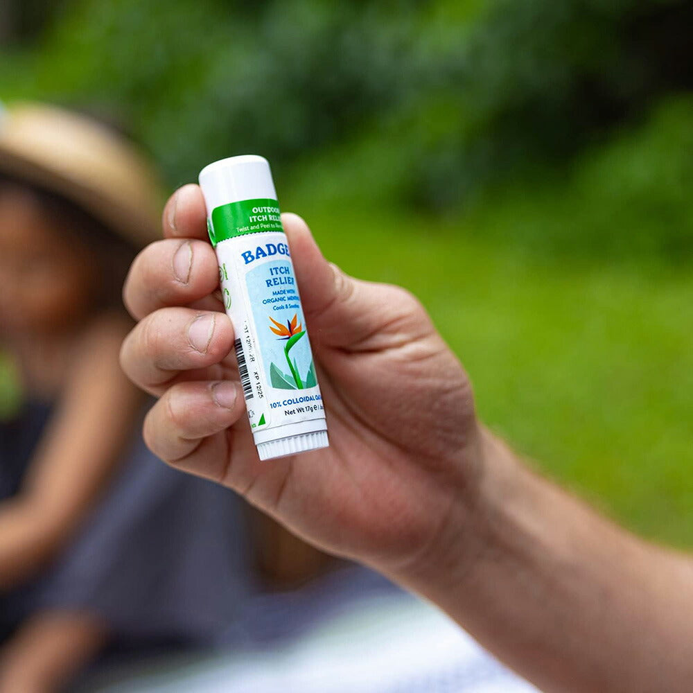 【追跡可能海外メール便】 Badger Mosquito Bite Itch Relief Travel Stick 0.6 oz バジャーかゆみ止め携帯スティック 17g 蚊 虫さされ