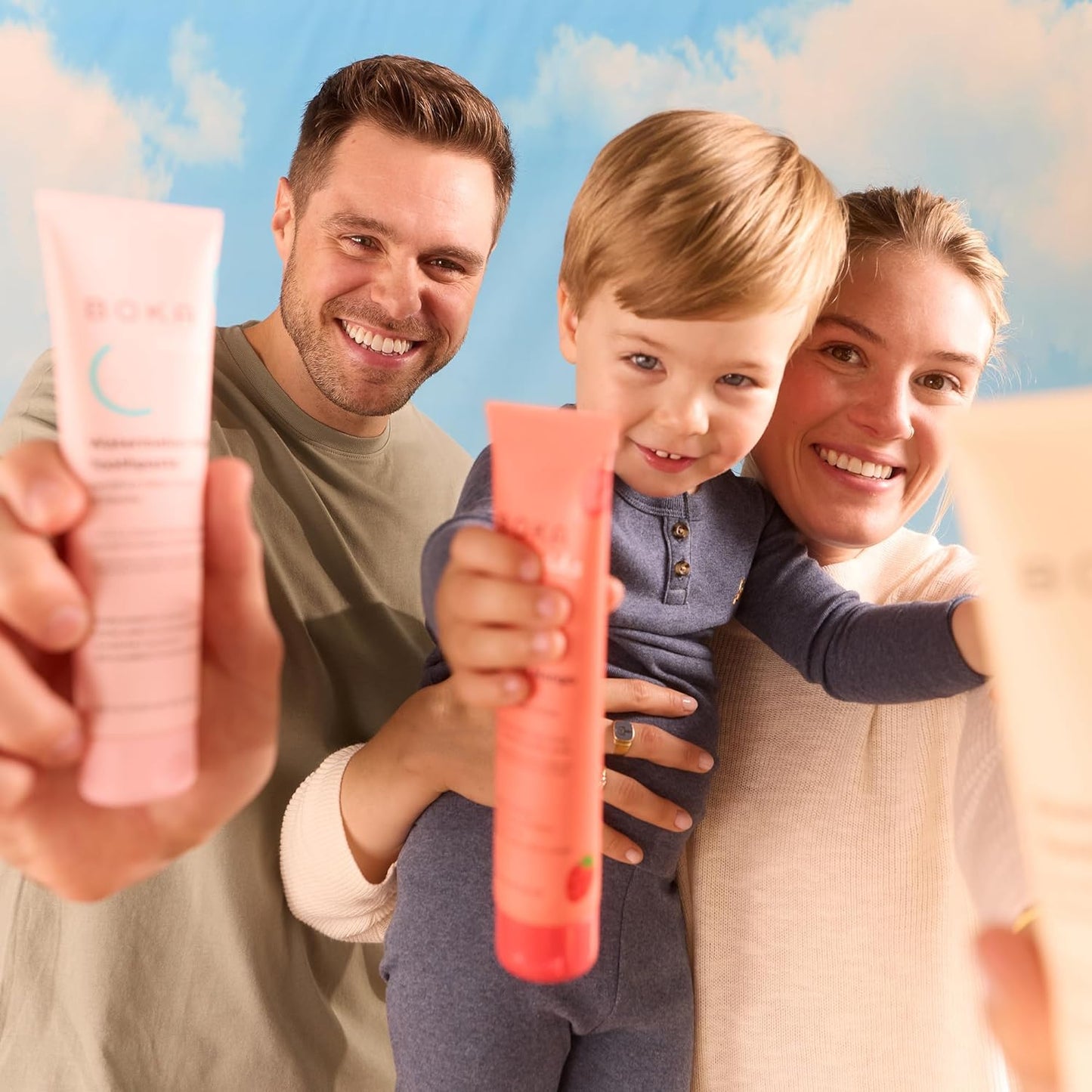 【追跡可能海外メール便】Boka Fluoride Free Toothpaste for Adult, Kids Strawberry Mango Flavor 4oz ボカ フッ素不使用歯磨き粉 大人・子供用 ストロベリーマンゴーフレーバー 113g