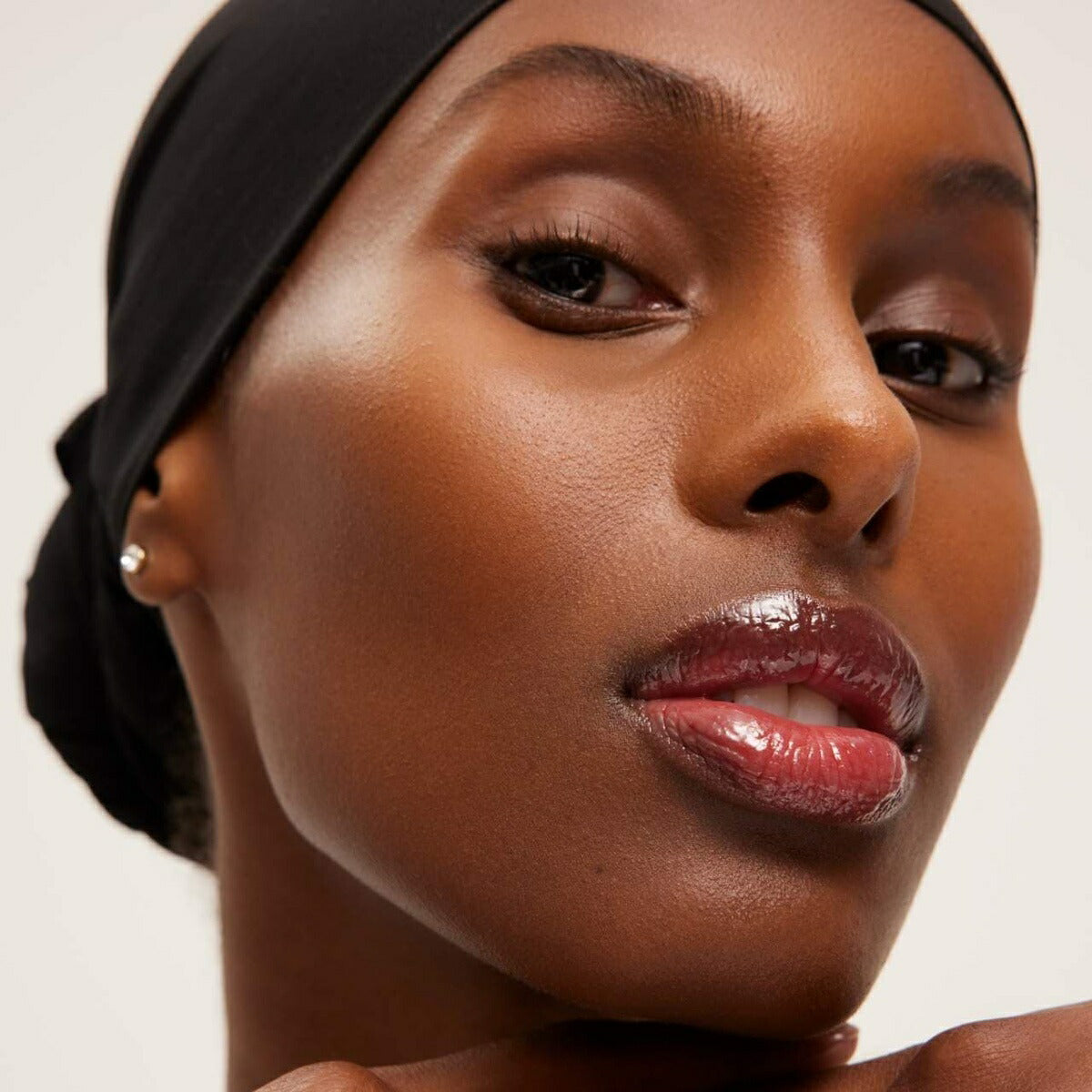 【追跡可能海外メール便】Summer Fridays サマーフライデーズ リップバターバーム ブラウンシュガー 0.5oz Lip Butter Balm Brown Sugar リップティント リップバーム 唇ケア リップケア 潤い 唇 保湿 つや唇