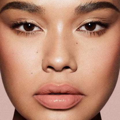 【追跡可能海外メール便】Fenty Beauty フェンティビューティー Gloss Bomb Stix High-Shine Gloss Stick （Two’Lip Kiss - light peach） 0.12oz 3.6g　グロスボム スティックス ハイシャイン グロススティック トゥーリップキス ライトピーチ グロス 口紅