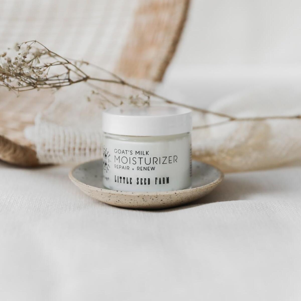 【エクスプレス便】Little Seed Farm ゴートミルク フェイスモイスチャライザー 保湿クリーム  56g Little Seed Farm Goat's Milk Face Moisturizer Natural Organic Moisturizer Face Cream 2.0 Ounce