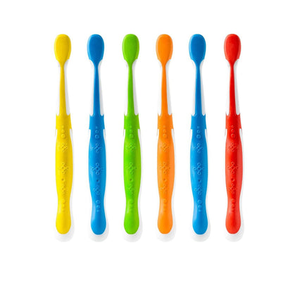 【追跡可能海外メール便】Brush Buddies ホットウィール 子ども用歯ブラシ 6本セット やわらか毛 キッズ歯ブラシ 2歳～4歳向け 手にフィットするハンドル デザイン歯ブラシ Hot Wheels