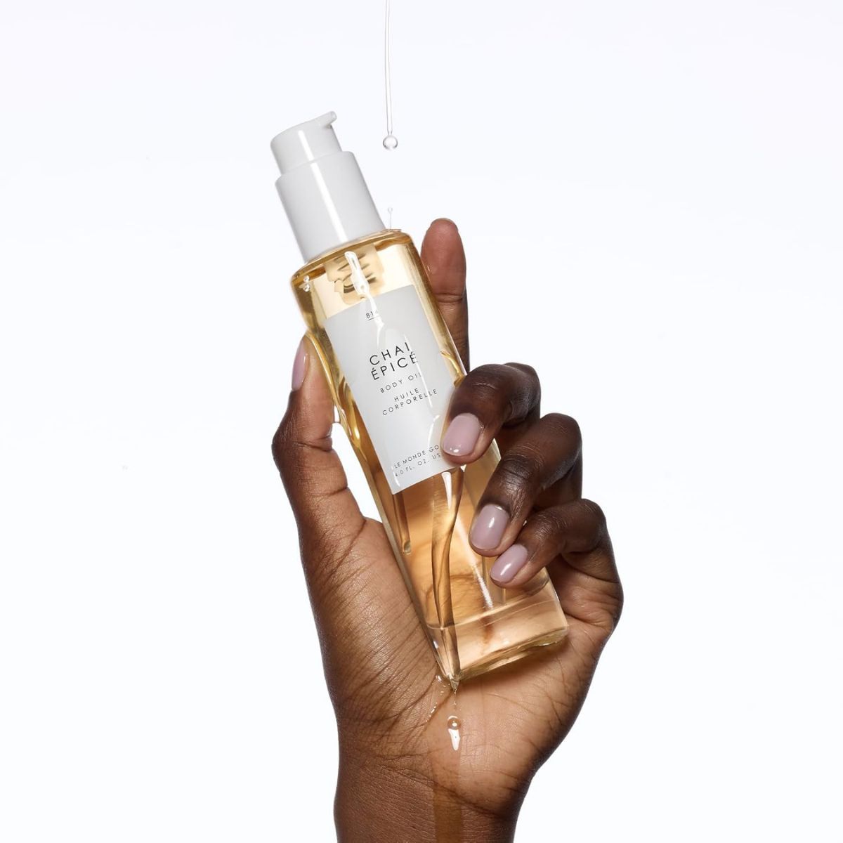 【エクスプレス便】Le Monde Gourmand チャイ エピセ パフュームド ボディオイル 118mL Le Monde Gourmand Chai ?pic? Perfumed Body Oil 4 fl oz スパイシー ウッディの香り