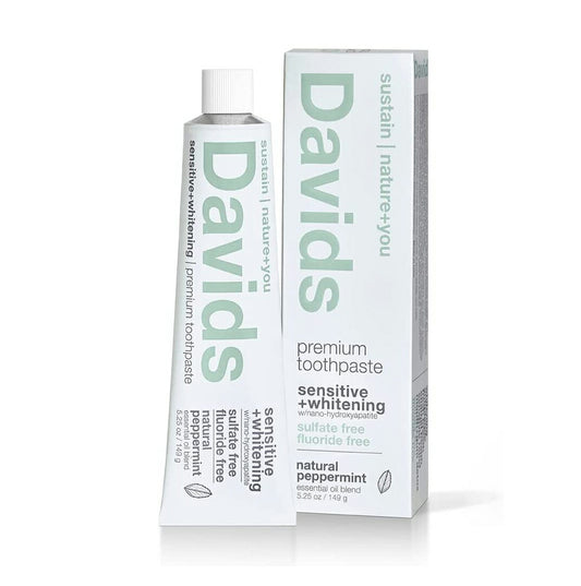 【追跡可能海外メール便】 Davids Nano Hydroxyapatite Natural Toothpaste Sensitive Whitening 5.25oz　デイヴィッズ　ホワイトニングトゥースペースト（センシティブ）149ｇ　歯磨き粉　ホワイトニング　フッ素無添加　ミントフレーバー